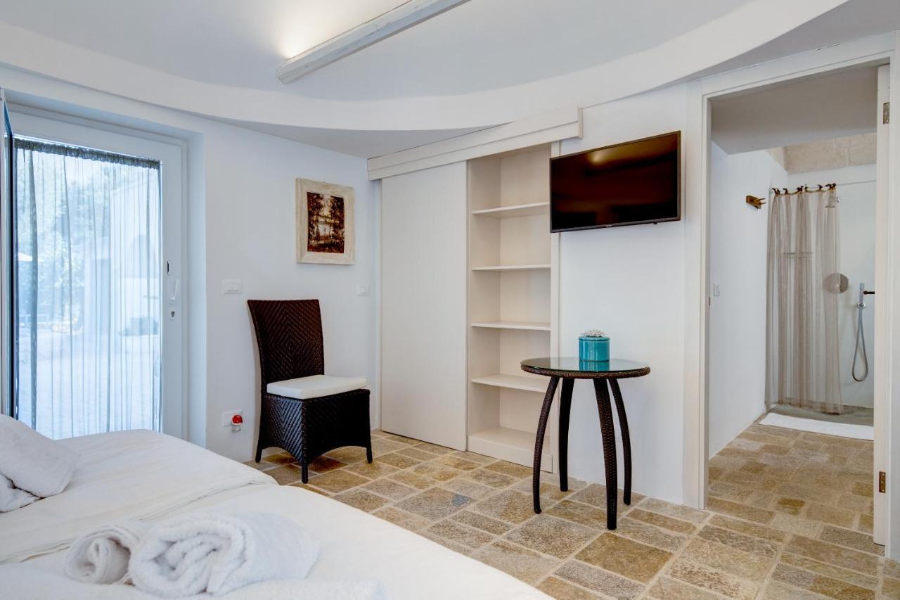 B&B Trulli Moonlight Da Grace Ostuni Exterior foto